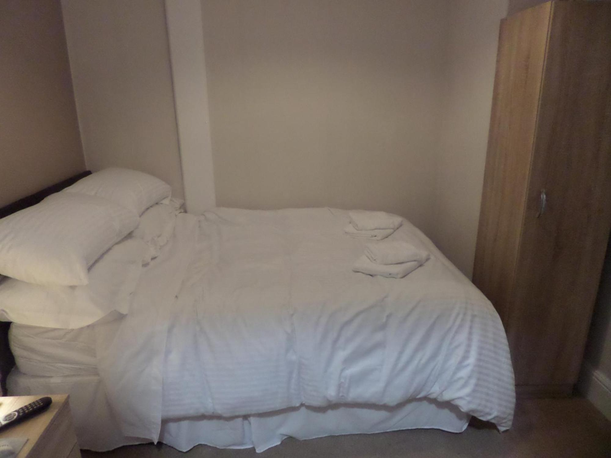 Nathans Guest House - Blackpool — Photos 2